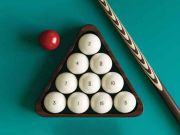 Laro Billiards 3D: Russian Pyramid online