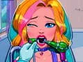 Laro Audrey Tunay na Dentista online Laro Audrey Tunay na Dentista online